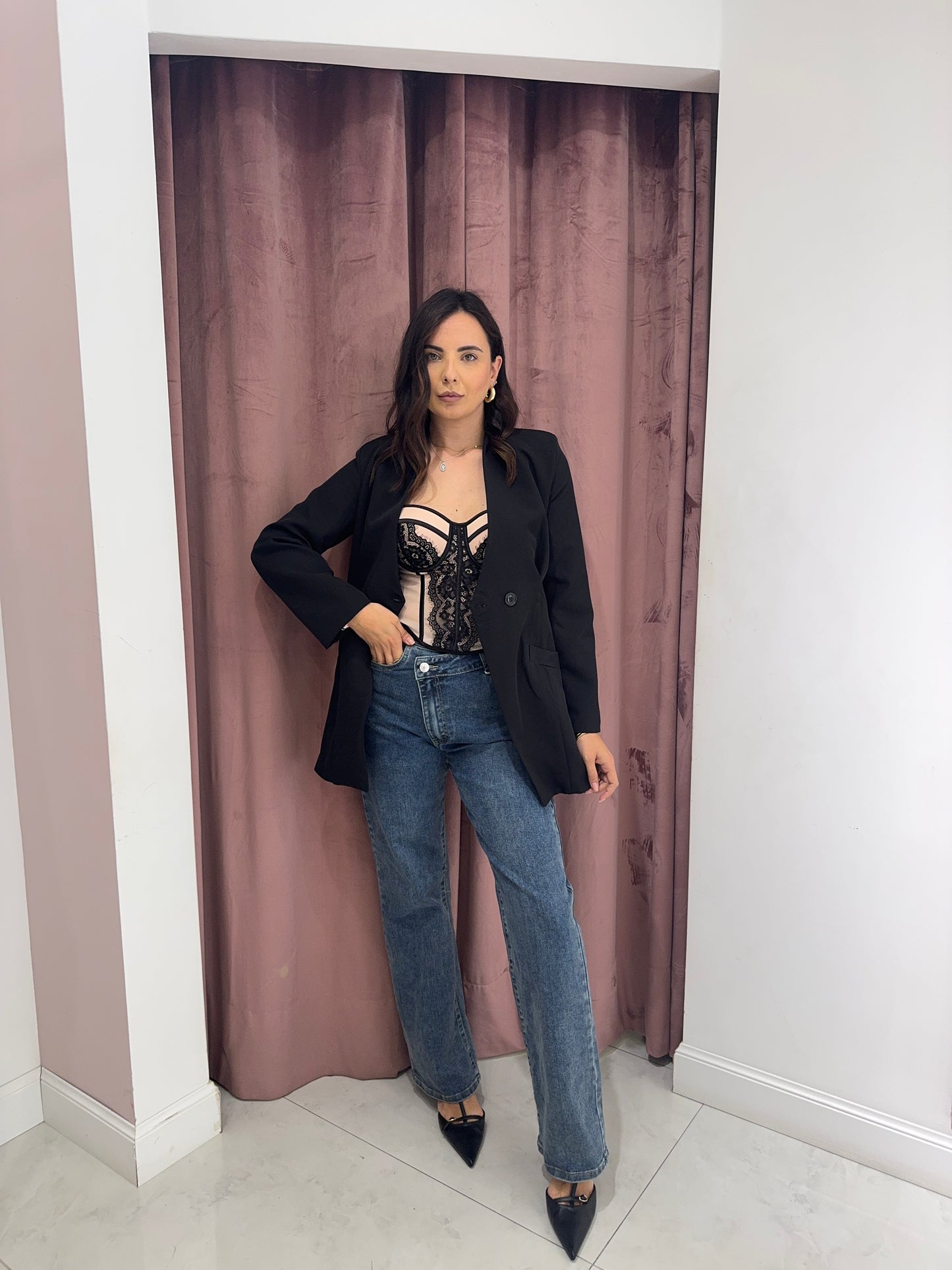 jeans palazzo con chiusura trasversale - sabbiato