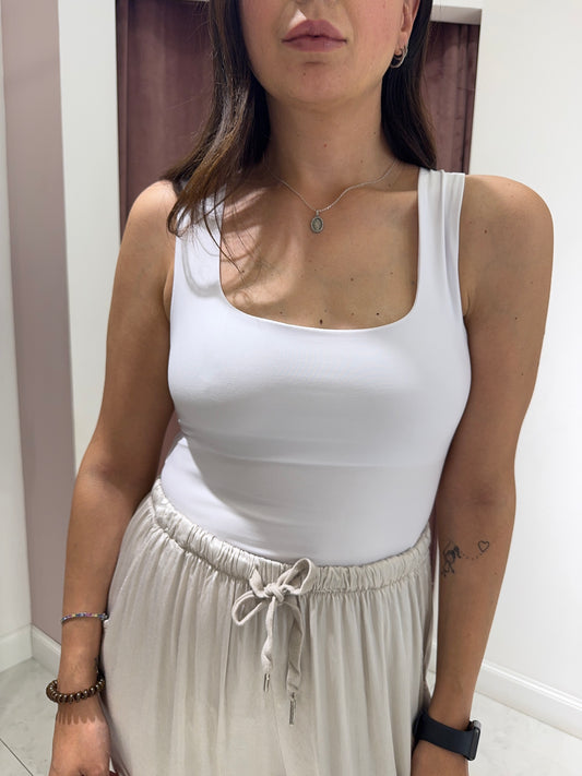 Body basic scollo quadrato - bianco