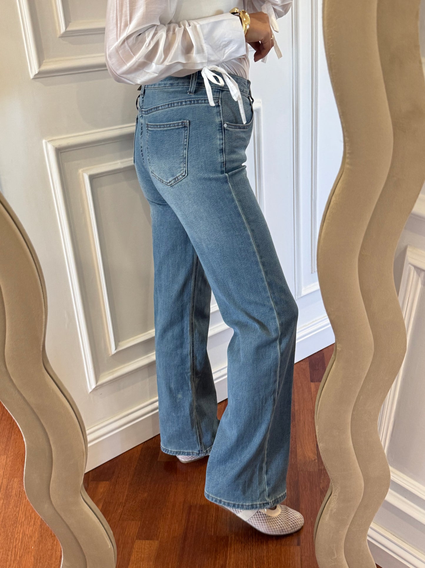 Jeans gamba dritta sabbiato
