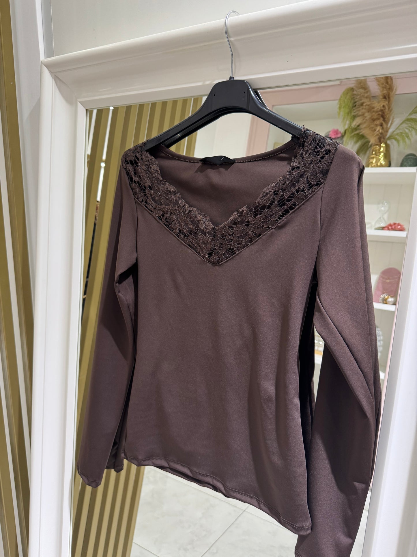 Maglia in lycra con pizzo