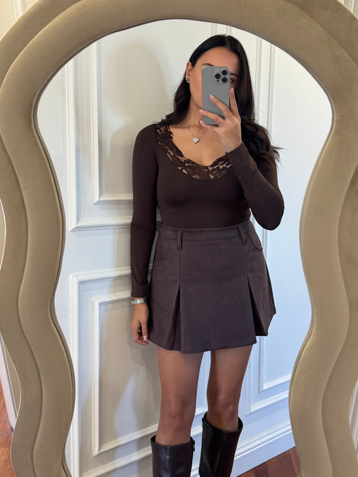 Gonna in suede- marrone