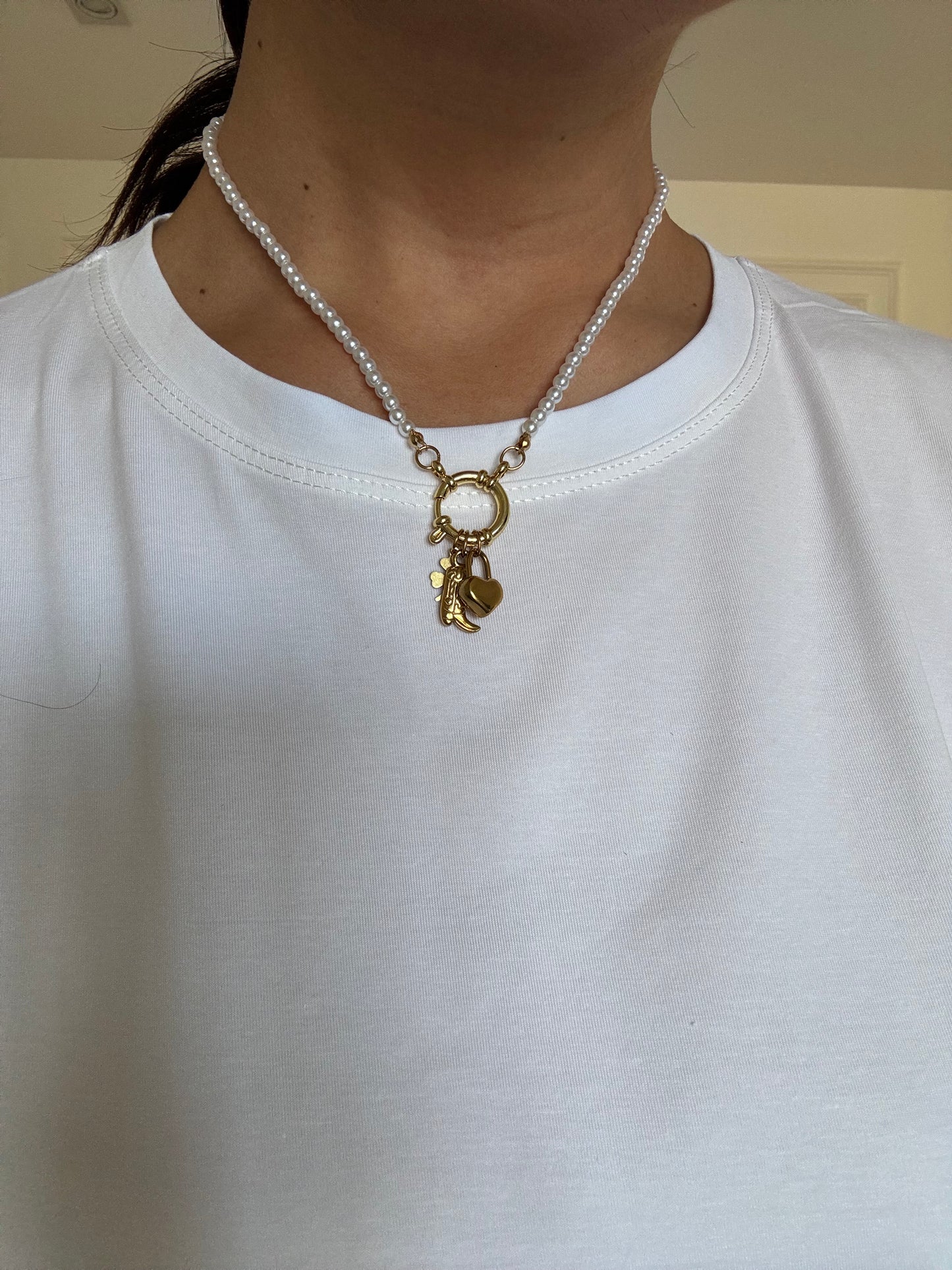 Collana limited  perle con charms